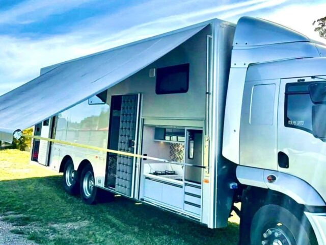 Motorhome Ford Cargo 2013 — foto 2