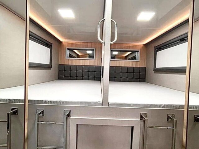 Motorhome Ford Cargo 2013 — foto 4