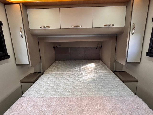 Motorhome Hakuna Matata II para alugar em Curitiba – Mercedes-Benz 2025 — foto 3