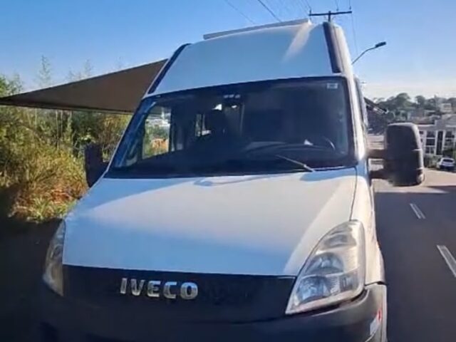 Motorhome Iveco 55c17 2014 (7,40m) | Autonomia Premium — foto 2