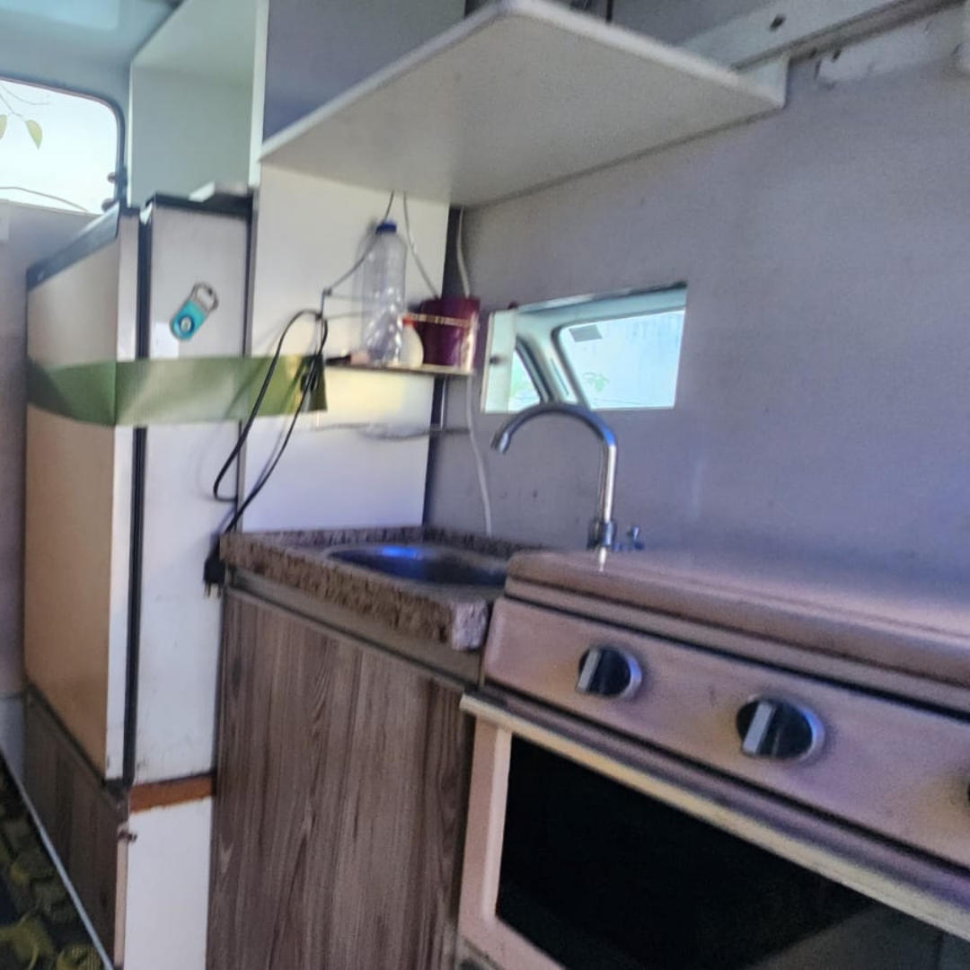 Motorhome Renaul Trafic 1994 — foto 1