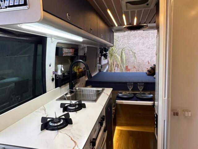 Motorhome Renault Master 2009/2010 — foto 5