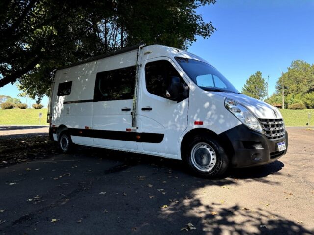Motorhome Renault Master 2017 / 2023 — foto 2