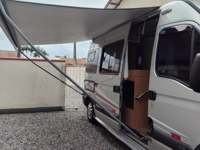 Motorhome Renault Master à Venda – Completo e Autônomo | Jaraguá do Sul SC — foto 3
