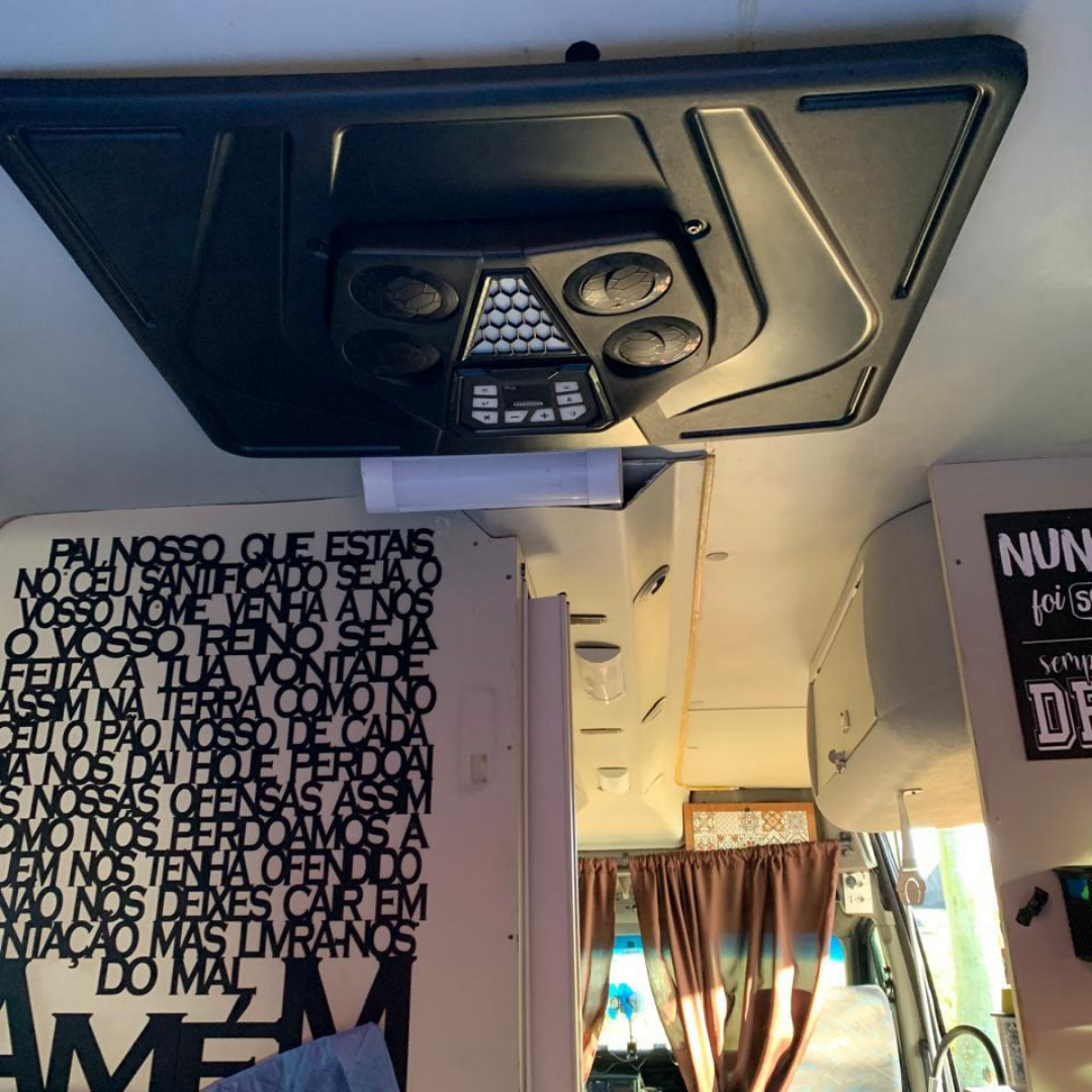 Motorhome Renault Master à Venda – Completo e Pronto para Viajar | Sorocaba SP — foto 1
