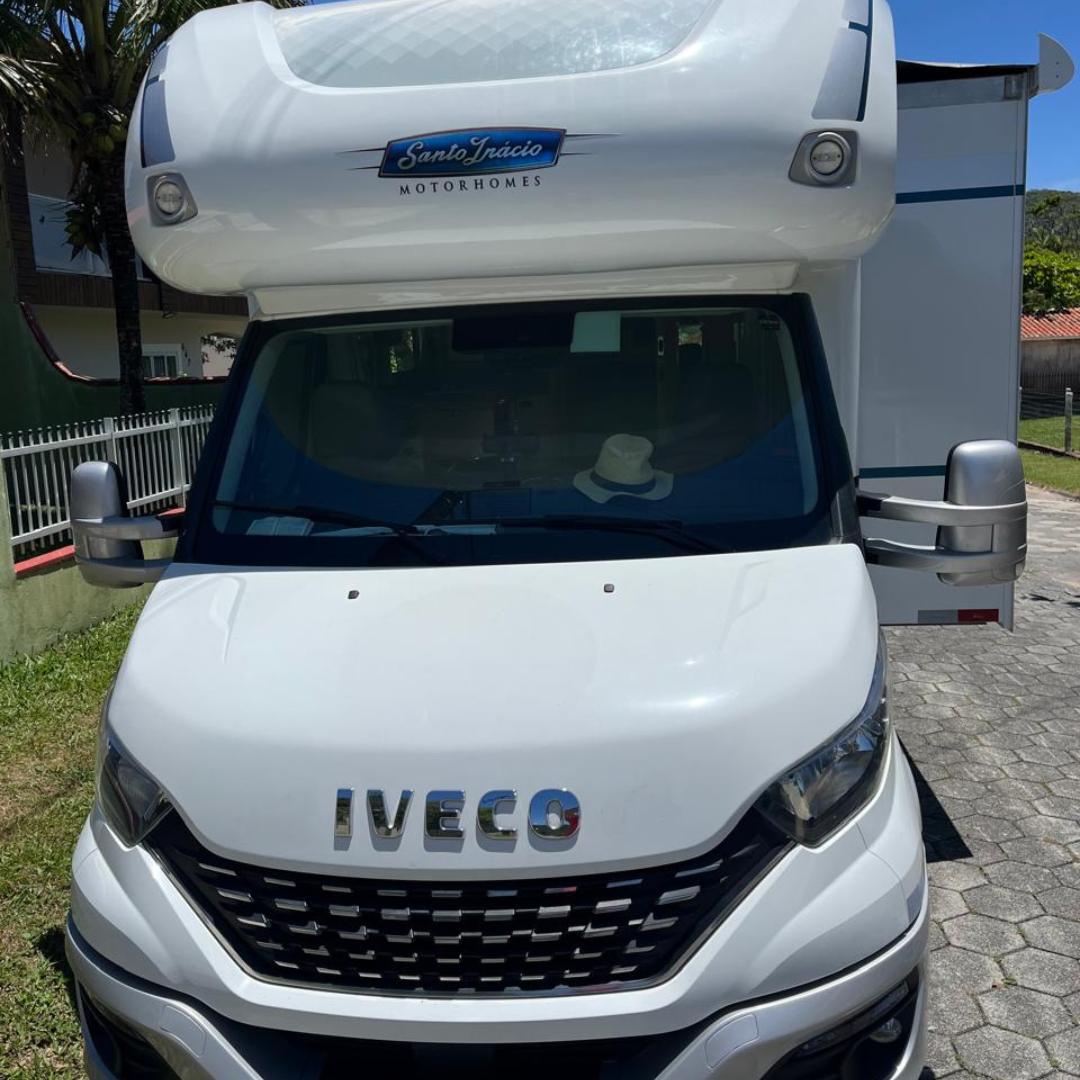 Motorhome Santo Inácio 8.5 Iveco 70-170 2023 à Venda – 6 Pessoas — foto 1