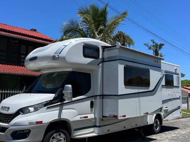 Motorhome Santo Inácio 8.5 Iveco 70-170 2023 à Venda – 6 Pessoas — foto 2
