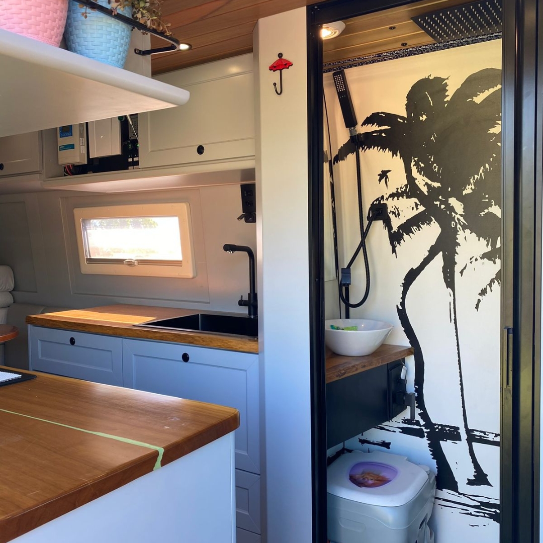 MOTORHOME SPRINTER 416 CDI COM KIT HIGHTECH 2022 — foto 1
