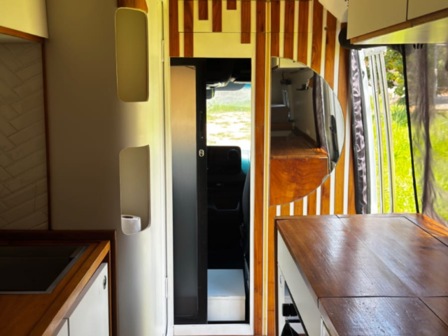 Motorhome Sprinter 416 Extra Longa 2022 à Venda — foto 3