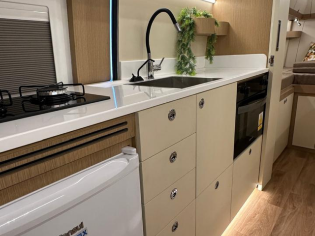 Motorhome Sprinter 517 Panamerican 2023/2024 à Venda — foto 4