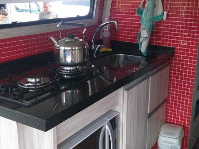 Motorhome Volare MWM 2004 / 2023 — foto 5