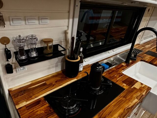 Motorhome VW 9-150 Marco Polo Sênior 2023 — foto 5